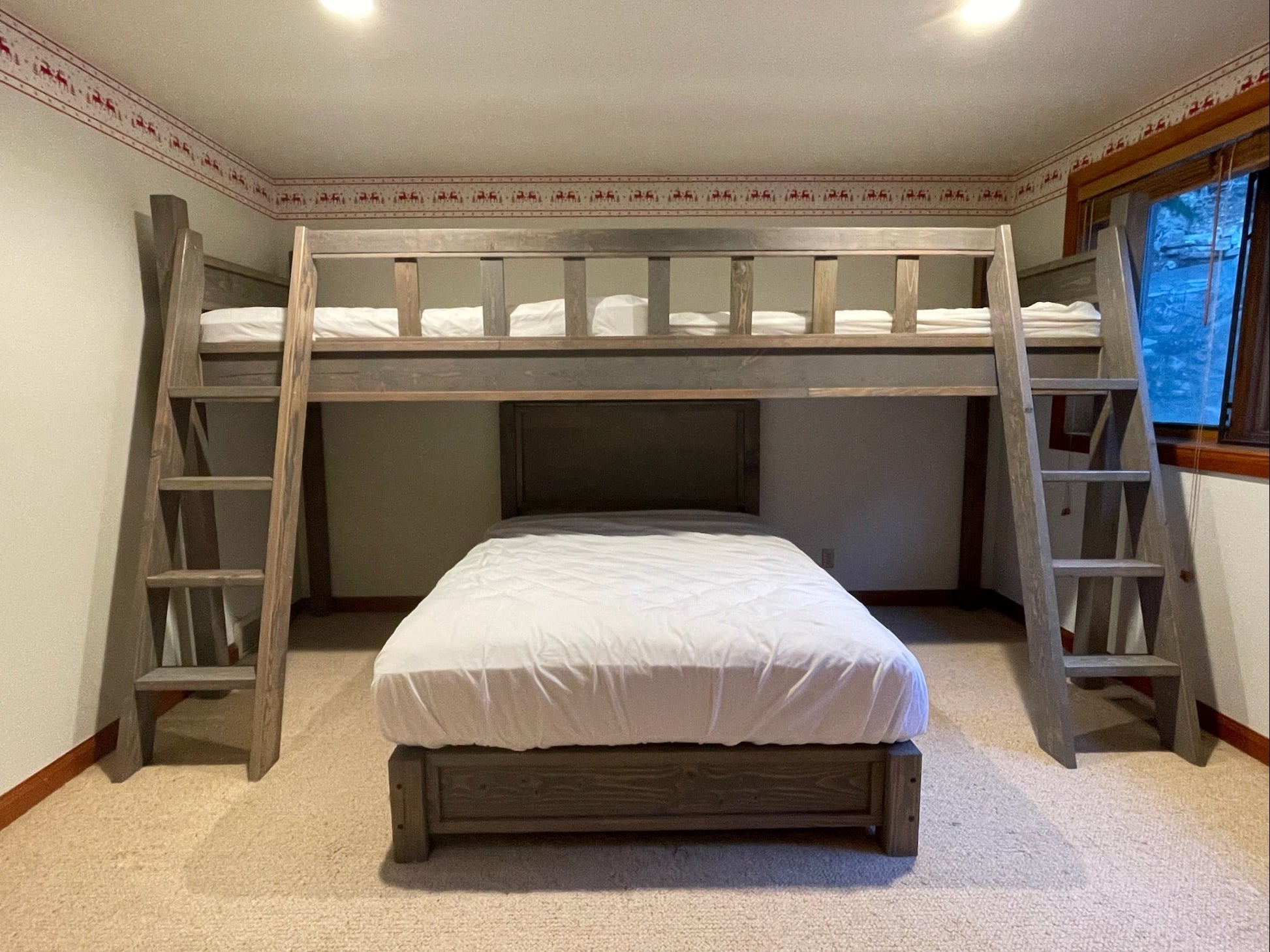 Deer Valley Triple Bunk Bed