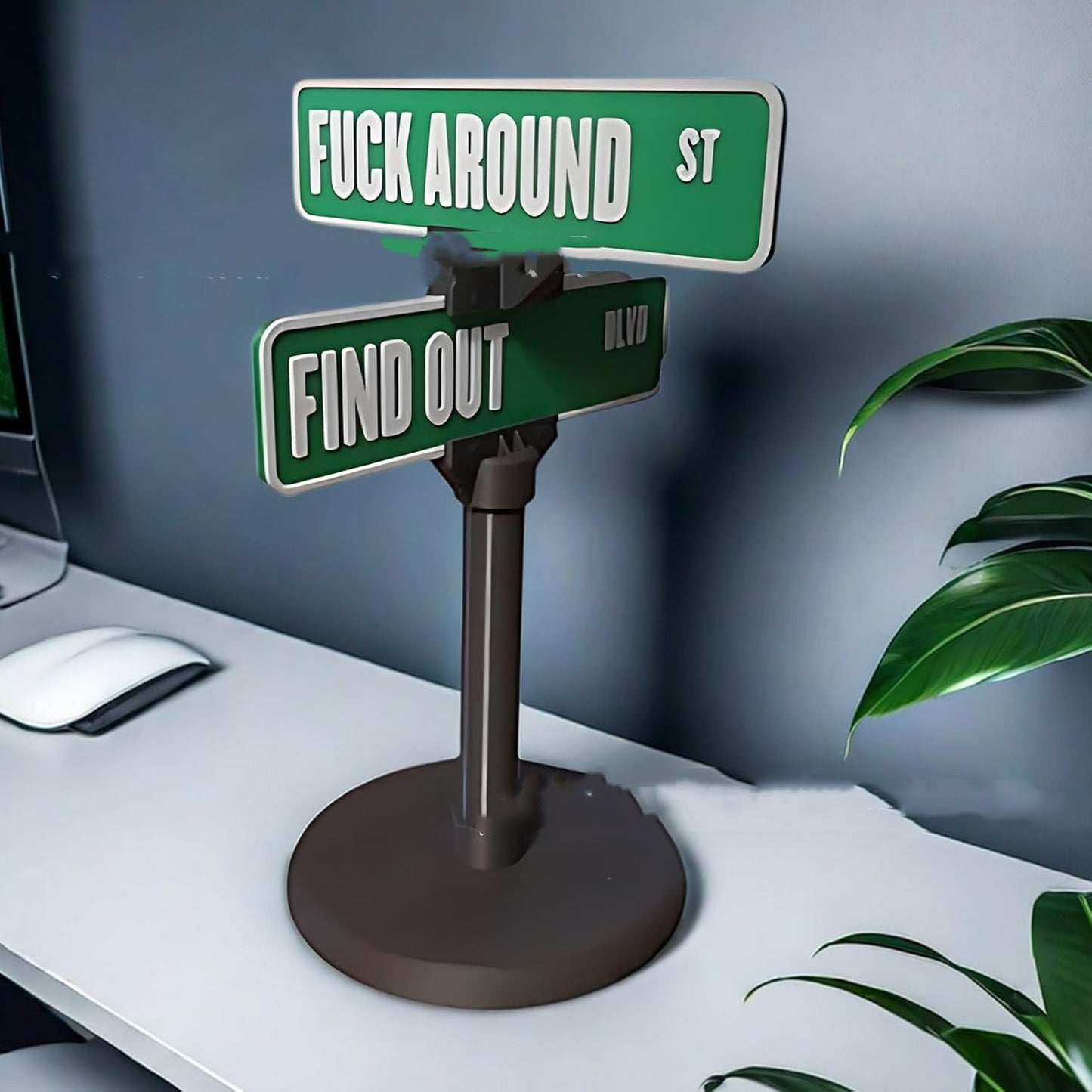 Find Out Street Sign Desk Decoration