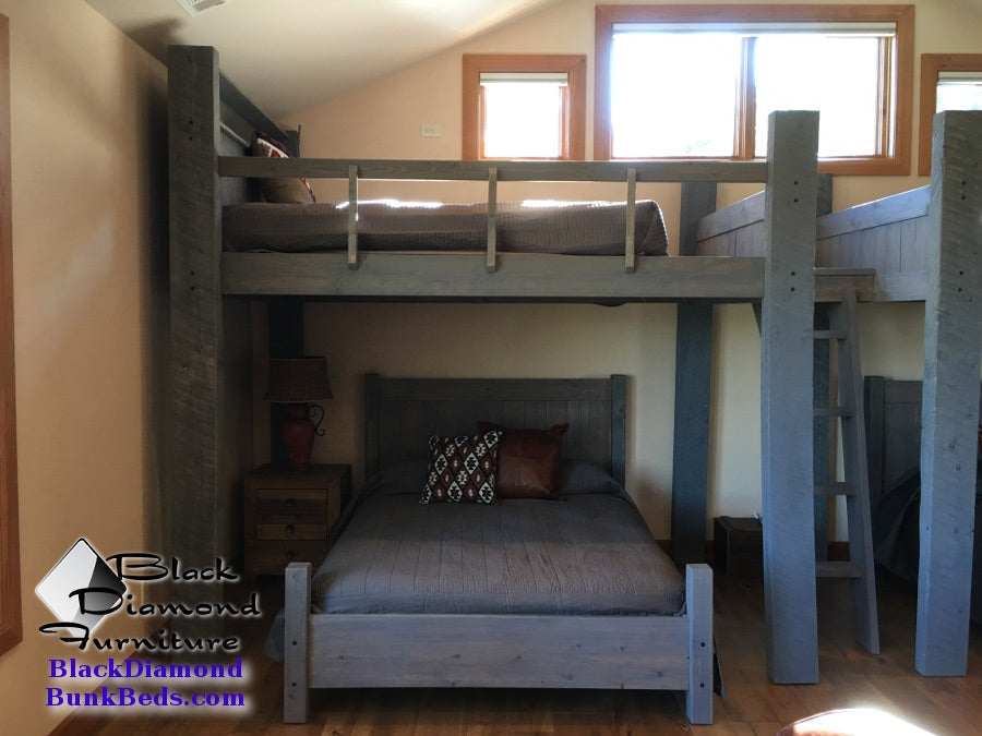 Colorado River Perpendicular Quad Bunk Bed With Shelves