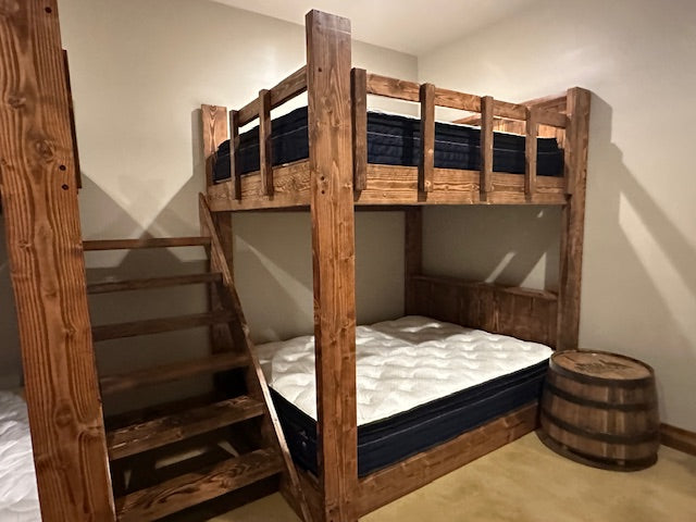 Colorado Mountain Parallel Quad Bunk Bed