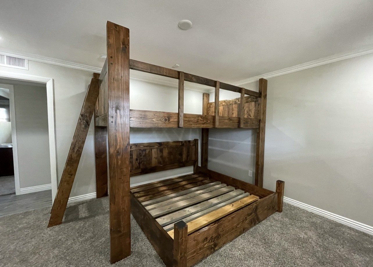 Twin over king bunk bed #bunkbed #custombunkbed  Custom bunk beds, Diy  bunk bed, Queen bunk beds