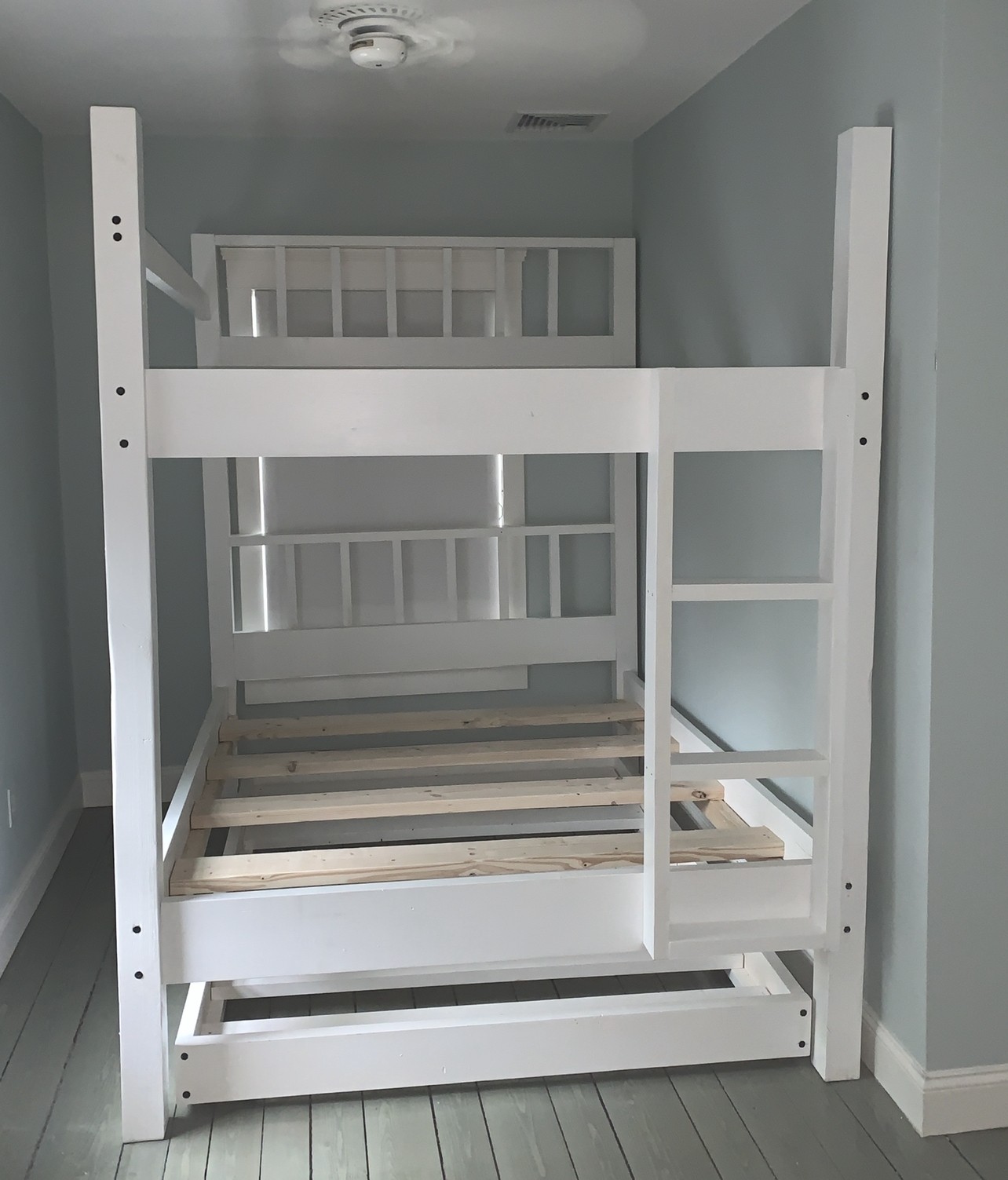 White queen bunk bed
